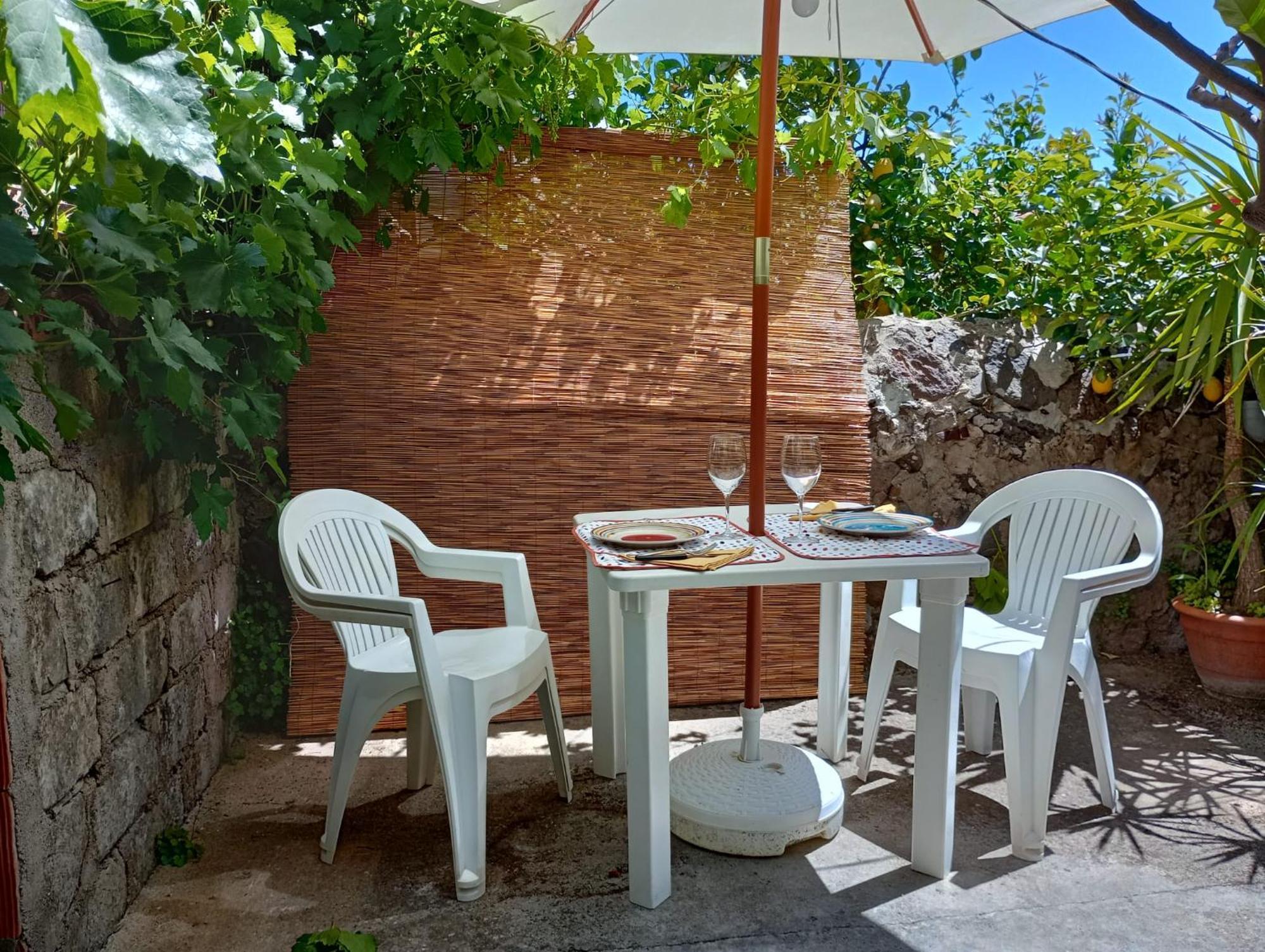 Casa Figus Via Azuni 5 Narbolia Apartment Екстериор снимка